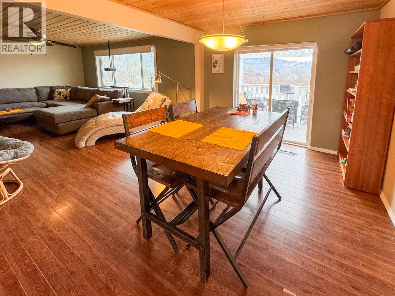 1827 97TH Street, Osoyoos