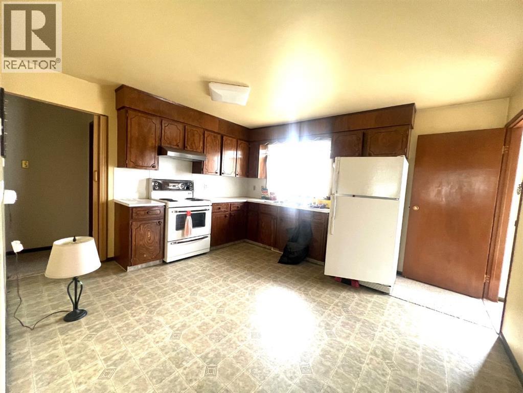 Single Family House Bungalow for Sale in  Huntchester Crescent NE Huntington Hills Calgary 