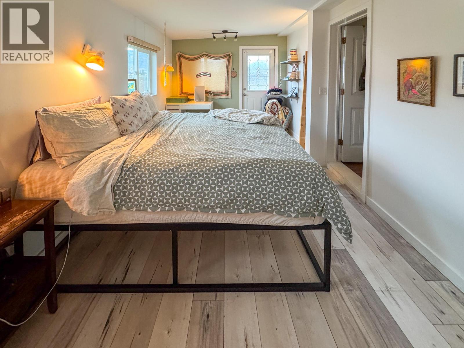 1827 97TH Street, Osoyoos