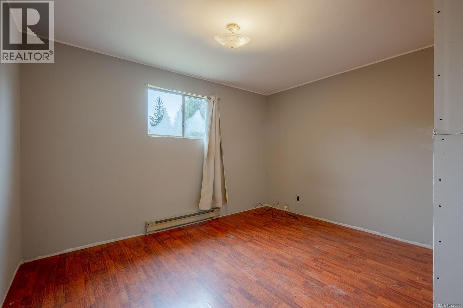 230 Clutus Rd - 45