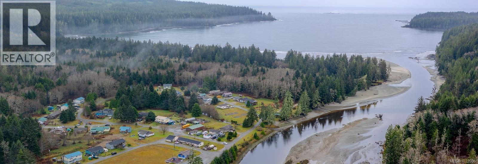 230 Clutus Rd, Bamfield