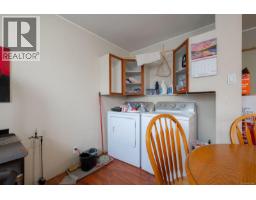 230 Clutus Rd, Bamfield, BC V0R1B0 Photo 13