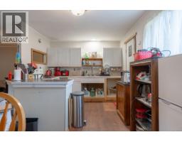 230 Clutus Rd, Bamfield, BC V0R1B0 Photo 10