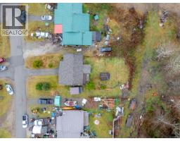 230 Clutus Rd, Bamfield, BC V0R1B0 Photo 8
