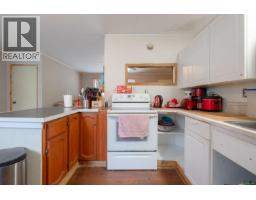 230 Clutus Rd, Bamfield, BC V0R1B0 Photo 47