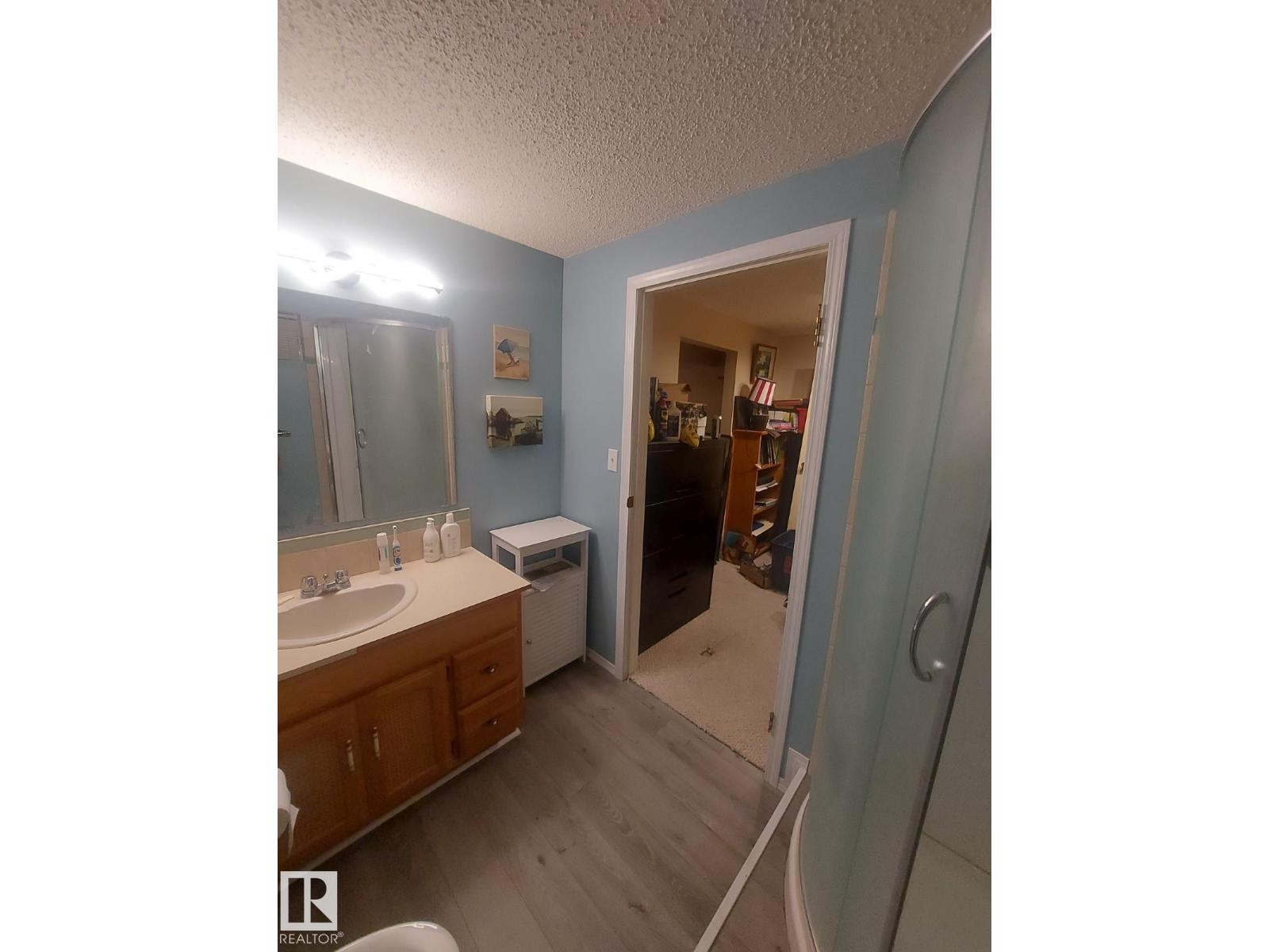 1307 36 ST NW, Edmonton