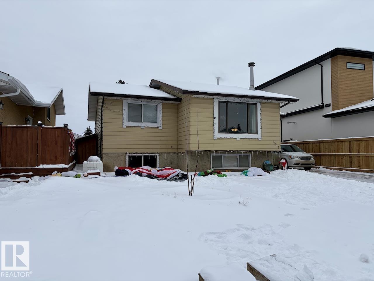 1307 36 ST NW, Edmonton