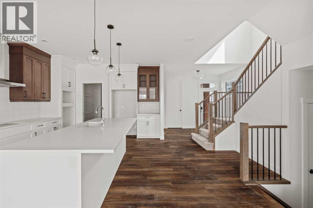 Single Family House for Sale in  Silver Spruce Grove SW Silverado Calgary 