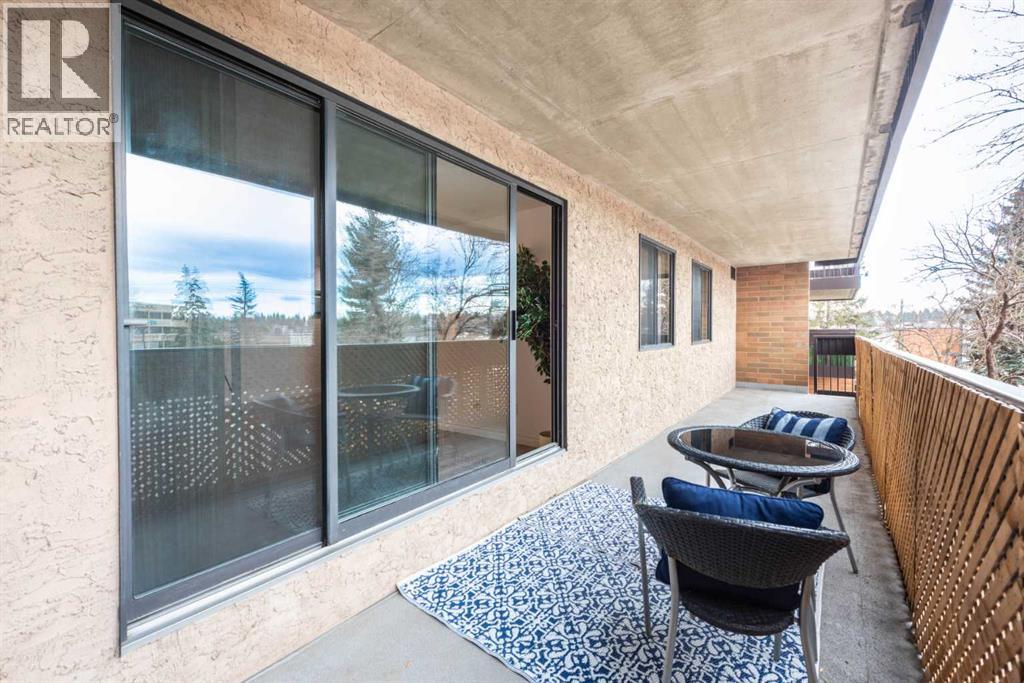 Single Family House for Sale in   Horton Road SW Haysboro Calgary 