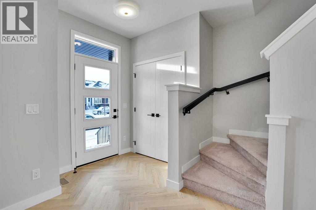 144 Cobblestone Gate SW - Photo 2 of 29, Airdrie, Alberta