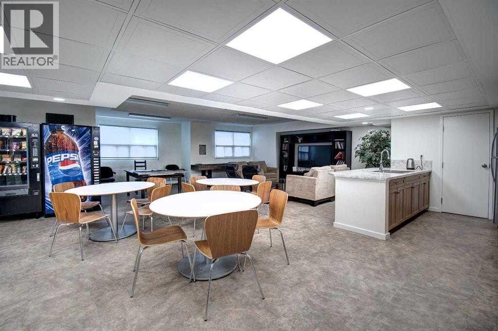 Single Family House for Sale in   Horton Road SW Haysboro Calgary 