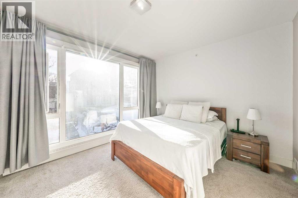 Single Family House for Sale in    Avenue SW South Calgary Calgary 