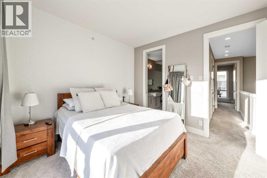 Single Family House for Sale in    Avenue SW South Calgary Calgary 