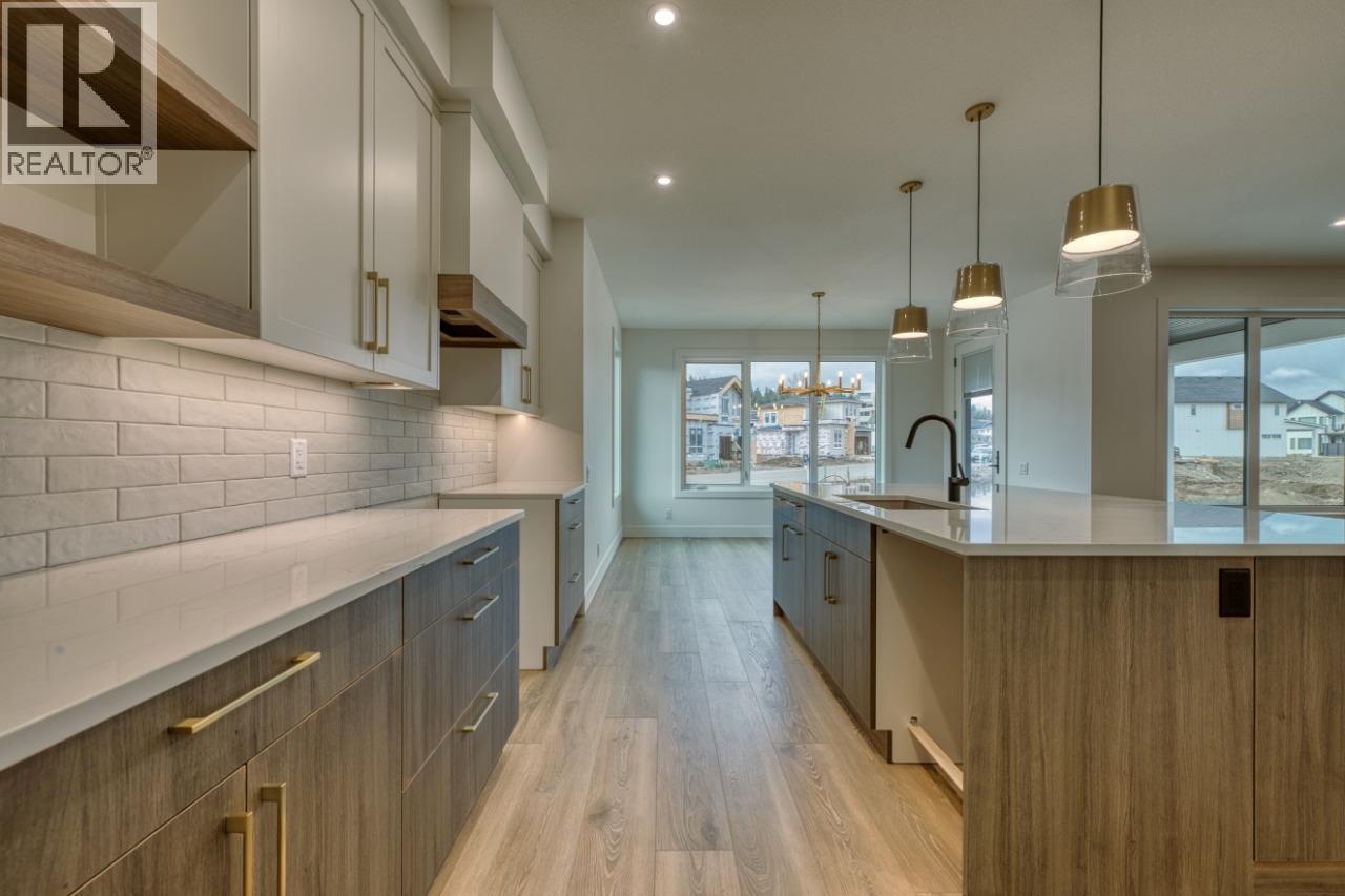  937 Bull Crescent, Kelowna