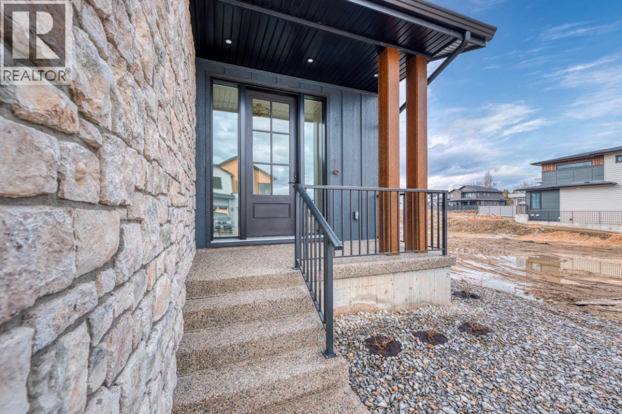  937 Bull Crescent, Kelowna