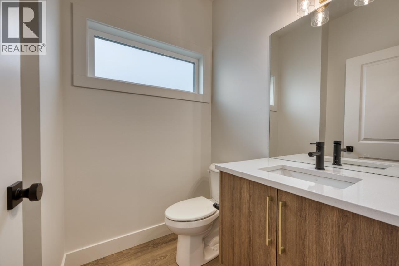  937 Bull Crescent, Kelowna