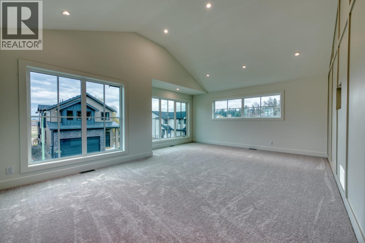  937 Bull Crescent, Kelowna