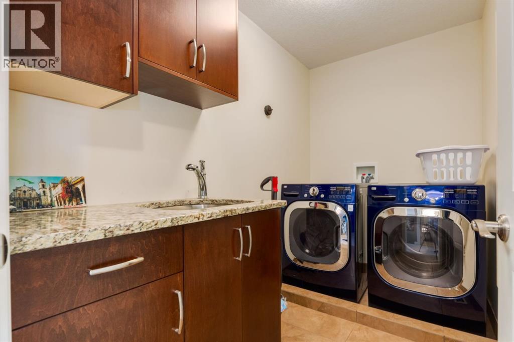 Single Family House for Sale in  Bowness Road NW Bowness Calgary 