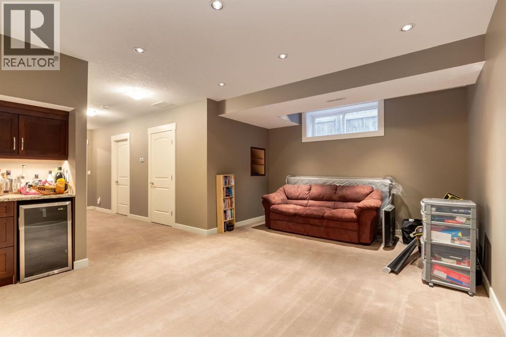 Single Family House for Sale in  Bowness Road NW Bowness Calgary 