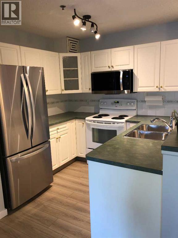 Single Family House for Sale in   Chaparral Ridge Drive SE Chaparral Calgary 