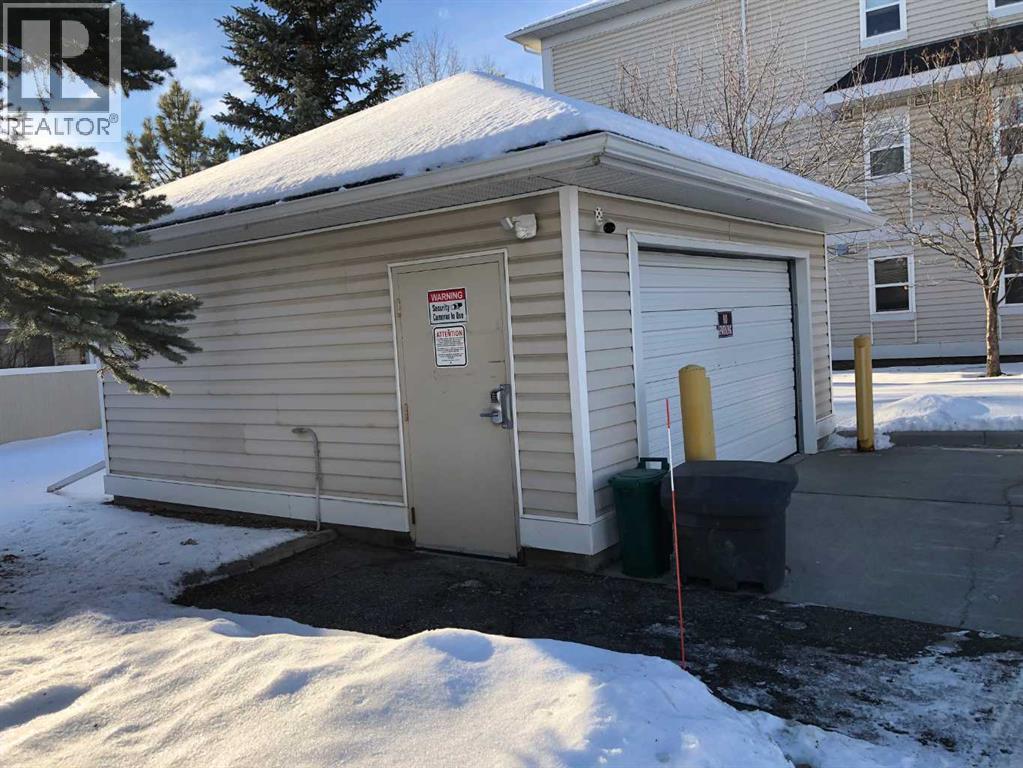 Single Family House for Sale in   Chaparral Ridge Drive SE Chaparral Calgary 