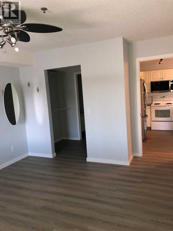 Single Family House for Sale in   Chaparral Ridge Drive SE Chaparral Calgary 