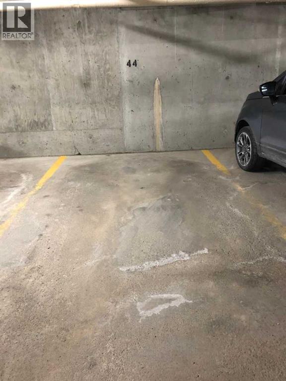 Single Family House for Sale in   Chaparral Ridge Drive SE Chaparral Calgary 