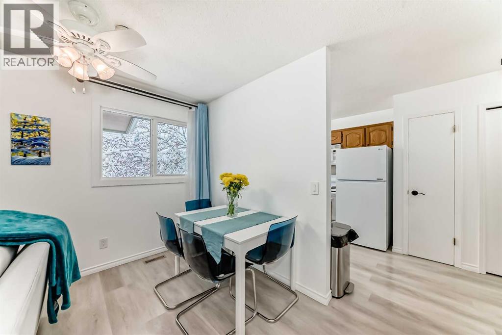 Single Family House Bi-level for Sale in    Avenue NW West Hillhurst Calgary 