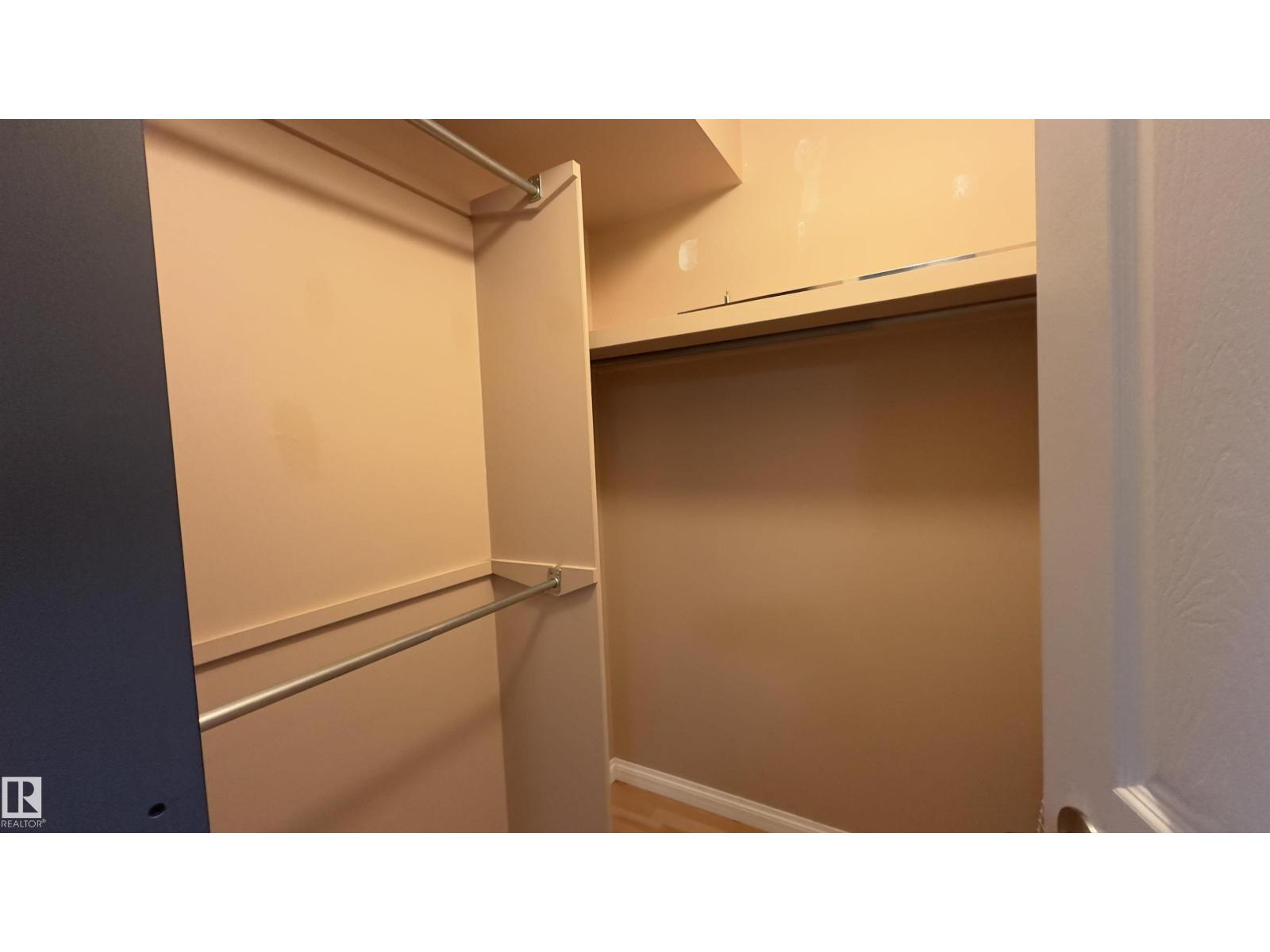 Single Family House Bi-level for Sale in   ST NW Edmonton 