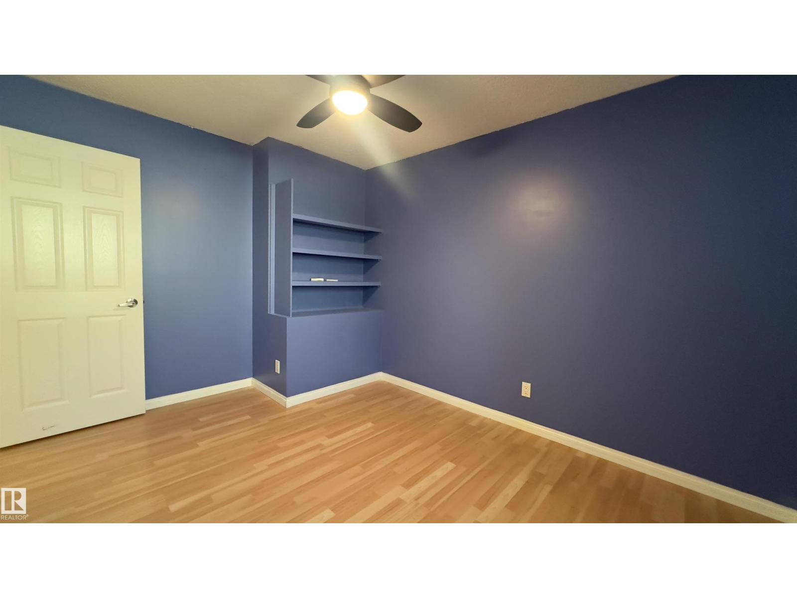 Single Family House Bi-level for Sale in   ST NW Edmonton 