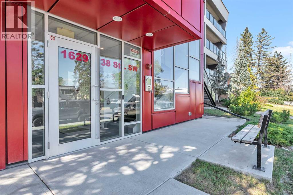 Single Family House for Sale in    Street SW Rosscarrock Calgary 