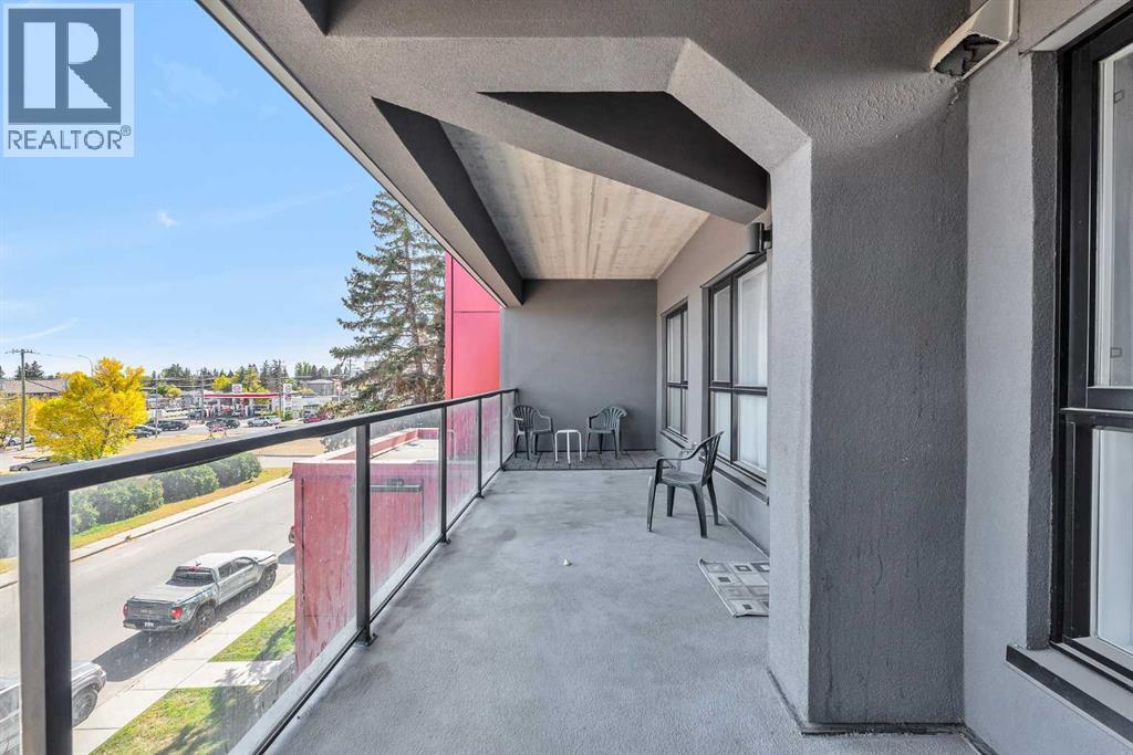 Single Family House for Sale in    Street SW Rosscarrock Calgary 