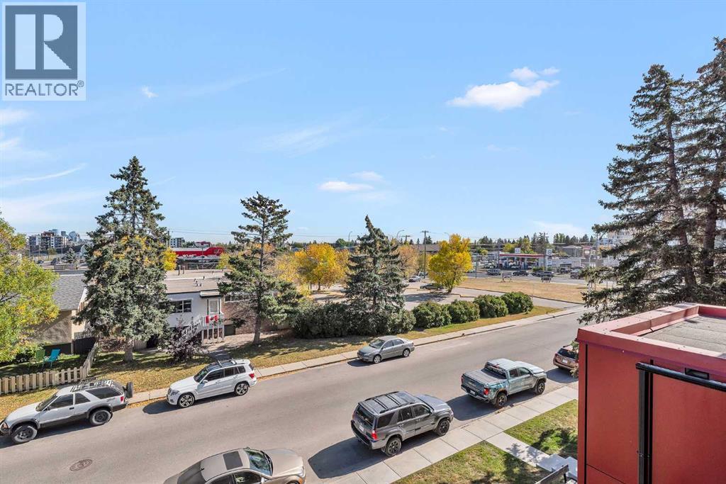 Single Family House for Sale in    Street SW Rosscarrock Calgary 