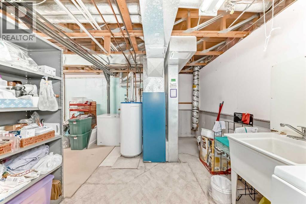 Single Family House for Sale in   Bermuda Drive NW Beddington Heights Calgary 