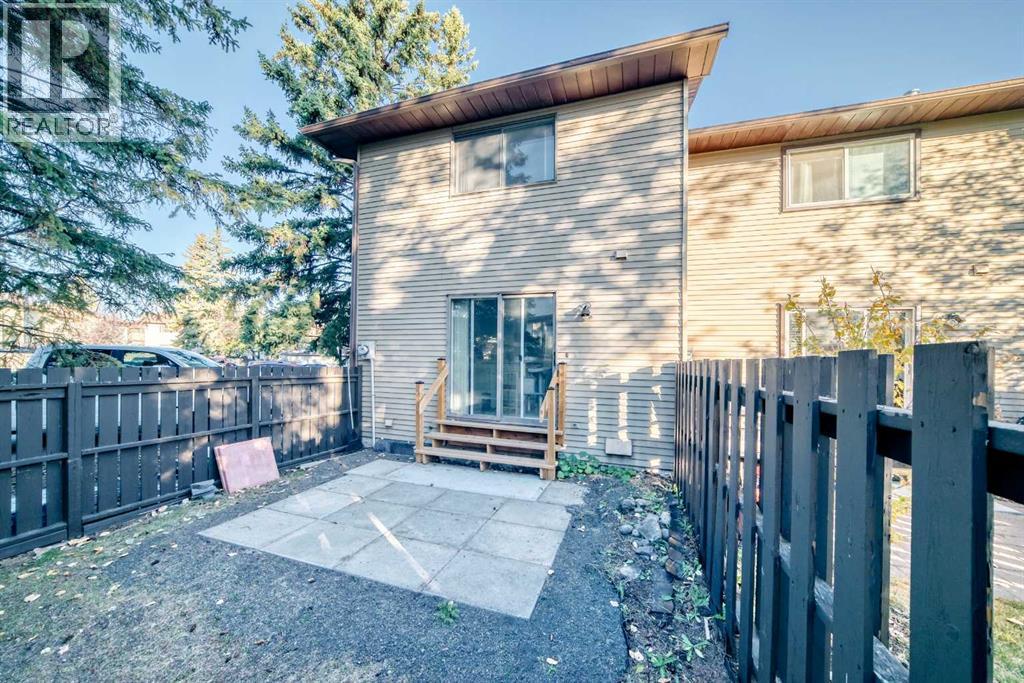 Single Family House for Sale in   Bermuda Drive NW Beddington Heights Calgary 