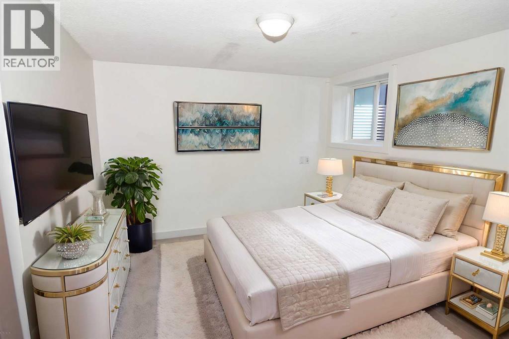 Single Family House Bungalow for Sale in  Woodvale Road SW Woodlands Calgary 