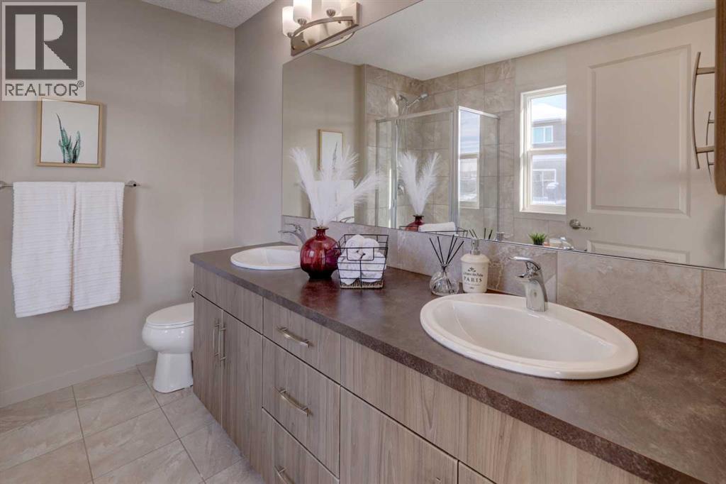 Single Family House for Sale in  Evanscrest Terrace NW Evanston Calgary 