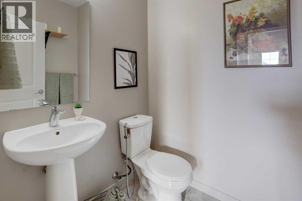 Single Family House for Sale in  Evanscrest Terrace NW Evanston Calgary 