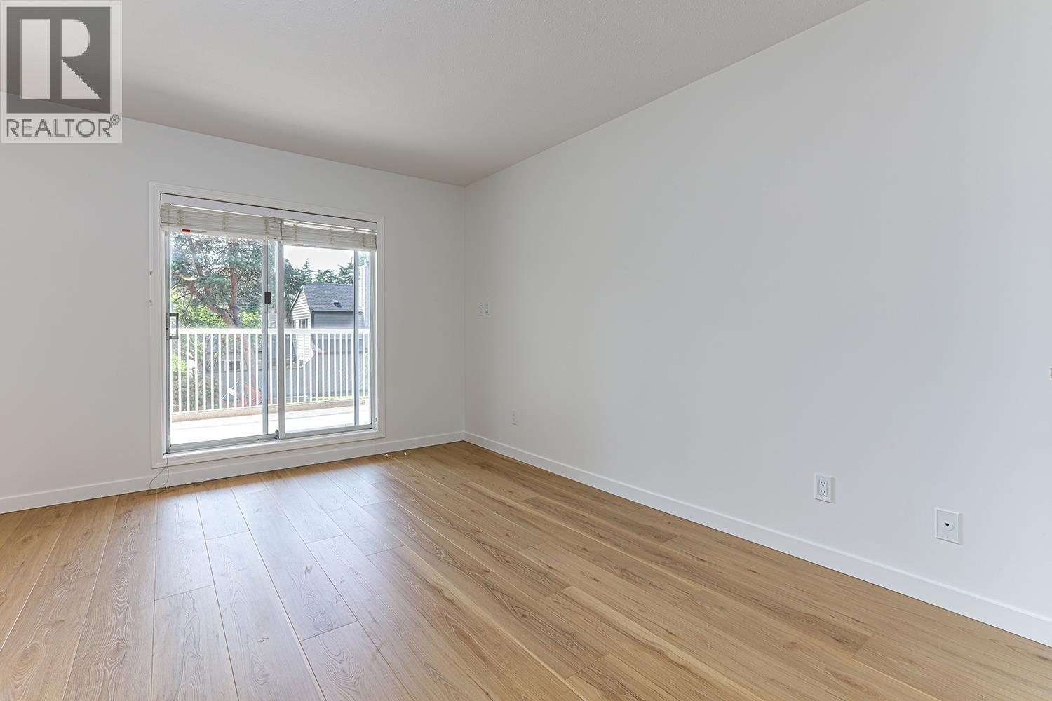 #201-1150 54A Street, Delta