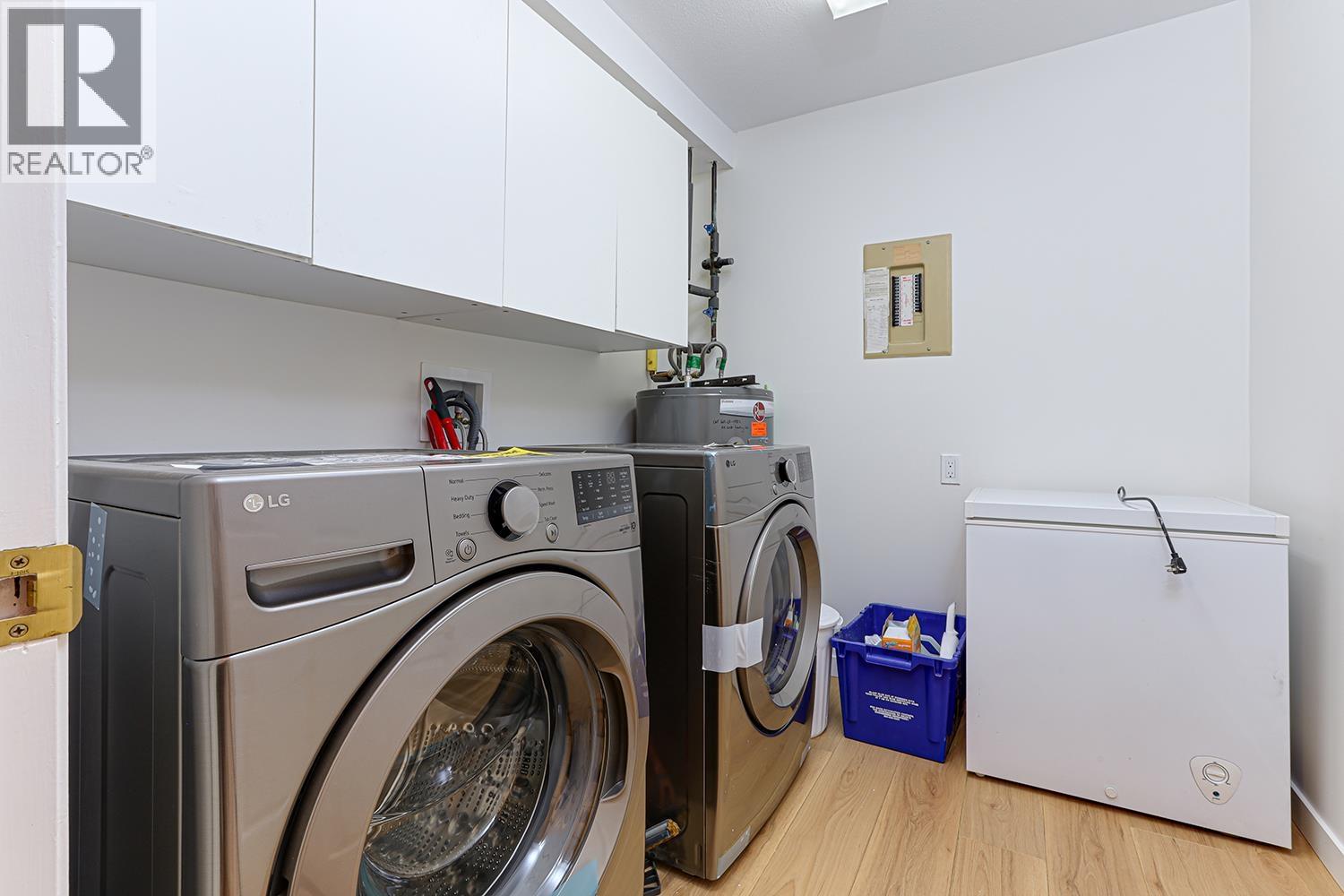 #201-1150 54A Street, Delta