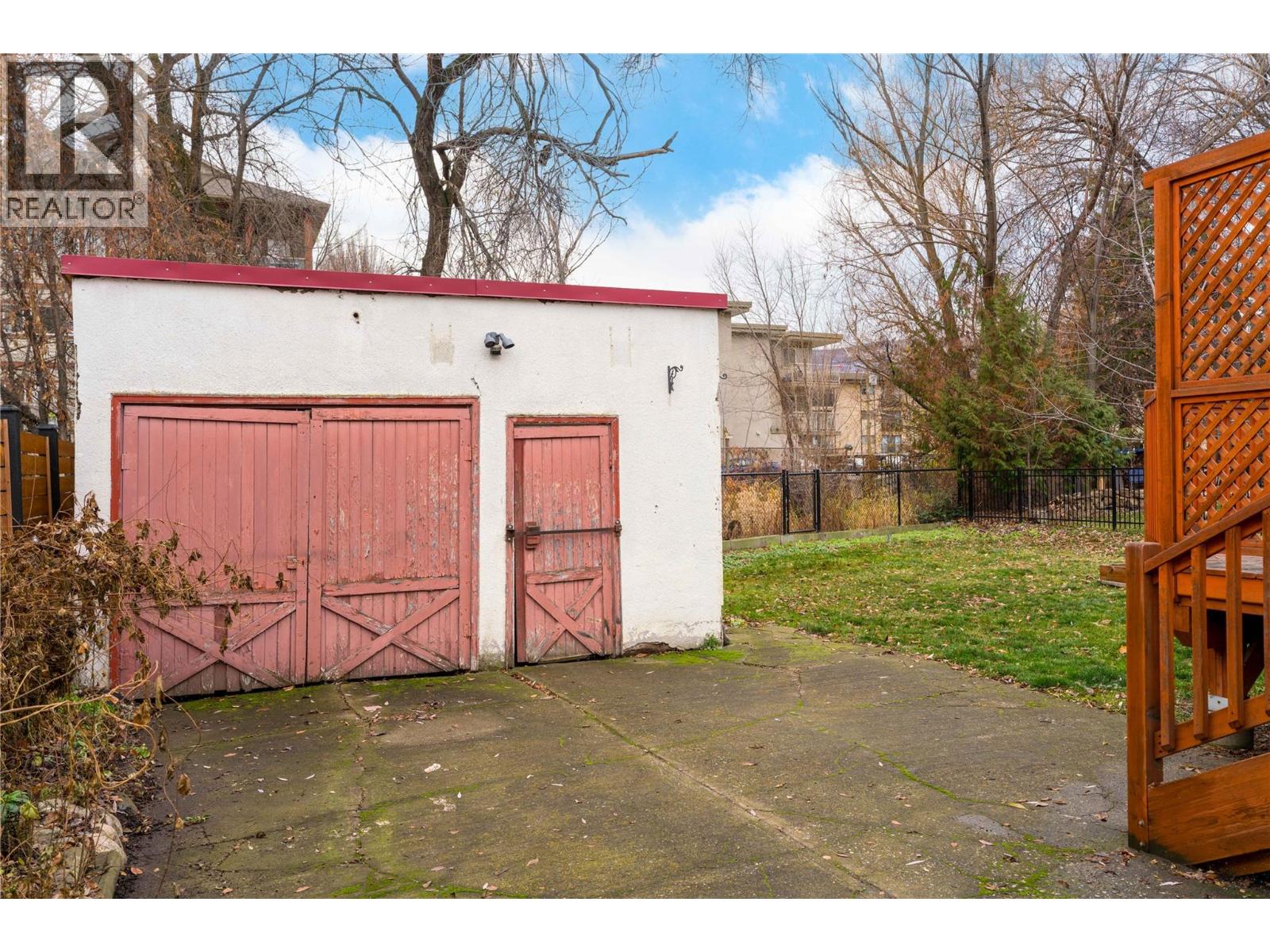  1852 Marshall Street, Kelowna