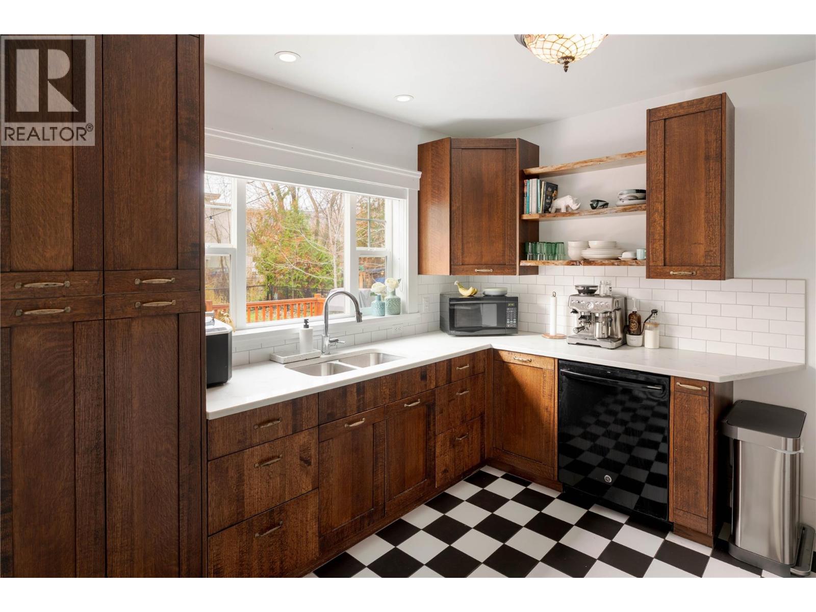  1852 Marshall Street, Kelowna