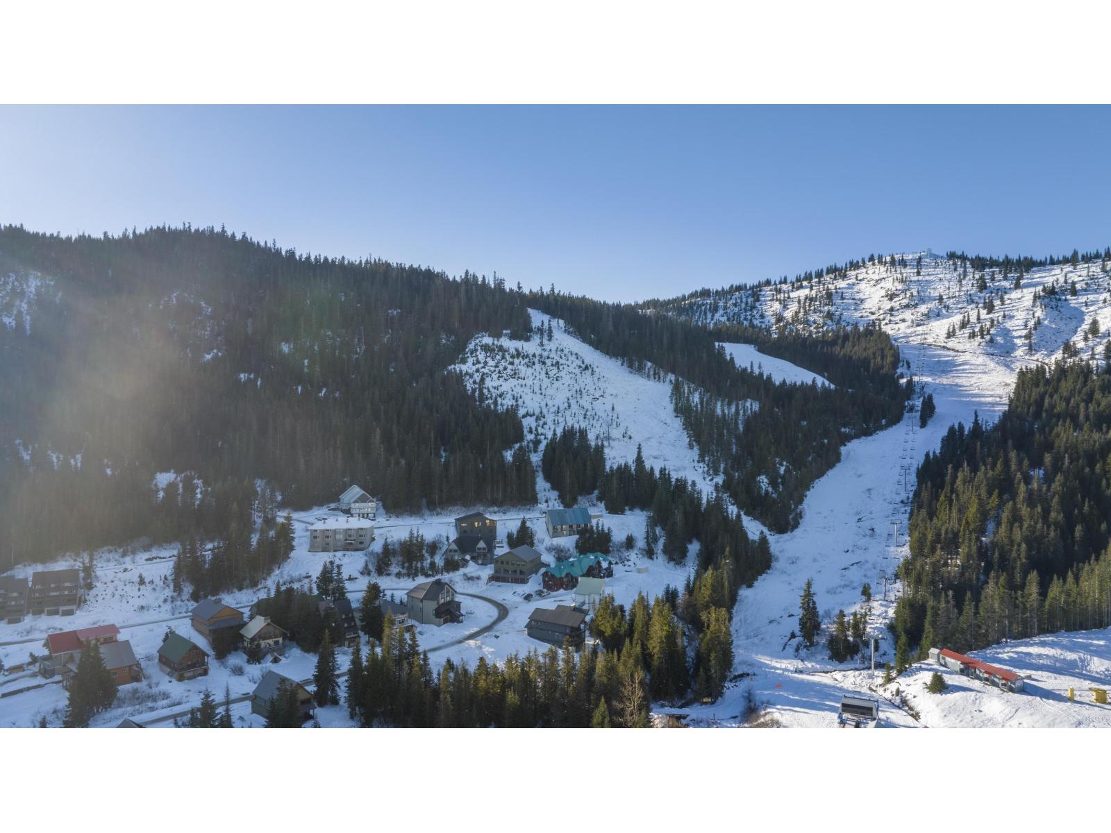 #1 20942 SNOWFLAKE CRESCENT, Mission