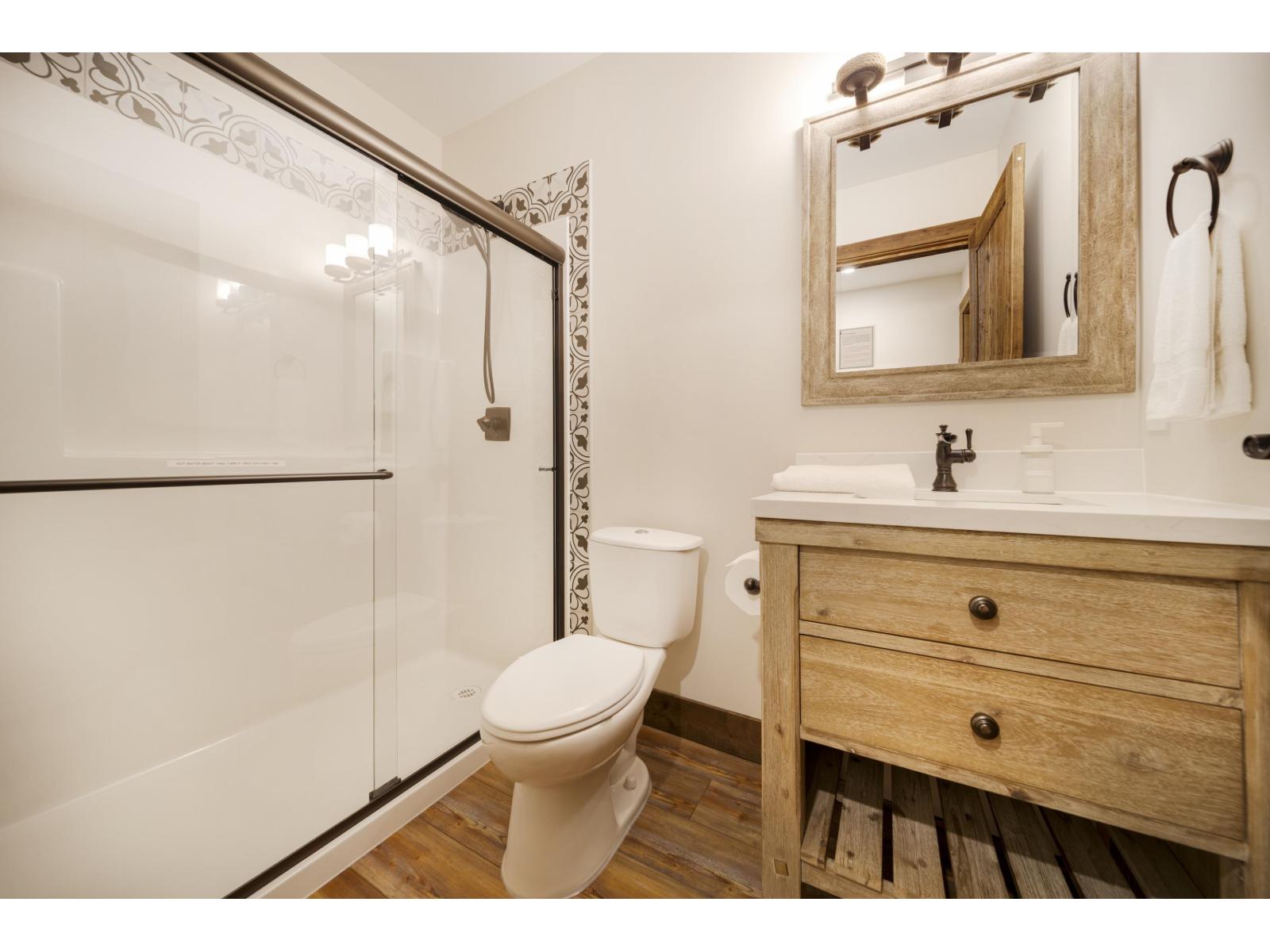 #1 20942 SNOWFLAKE CRESCENT, Mission