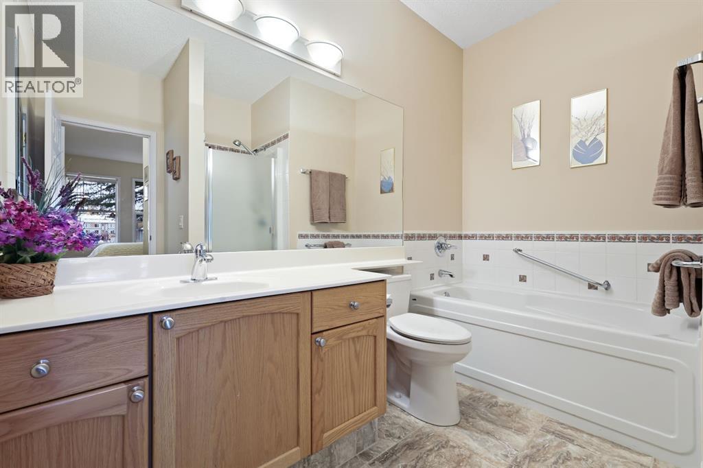 Single Family House for Sale in    Street SW Shawnee Slopes Calgary 