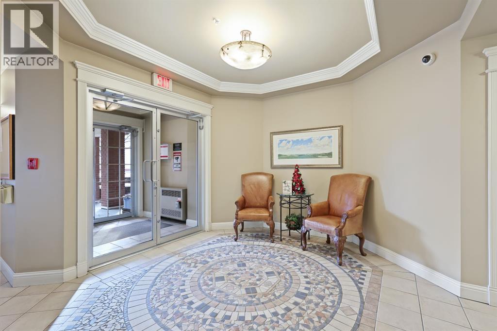 Single Family House for Sale in    Street SW Shawnee Slopes Calgary 