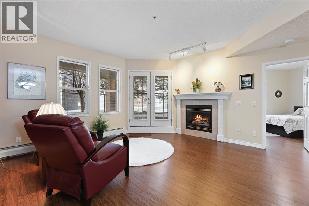 Single Family House for Sale in    Street SW Shawnee Slopes Calgary 