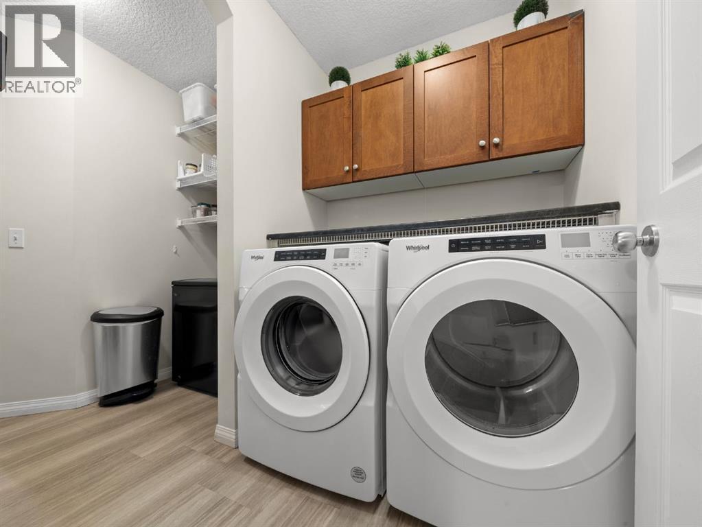 Single Family House for Sale in  Evansbrooke Way NW Evanston Calgary 