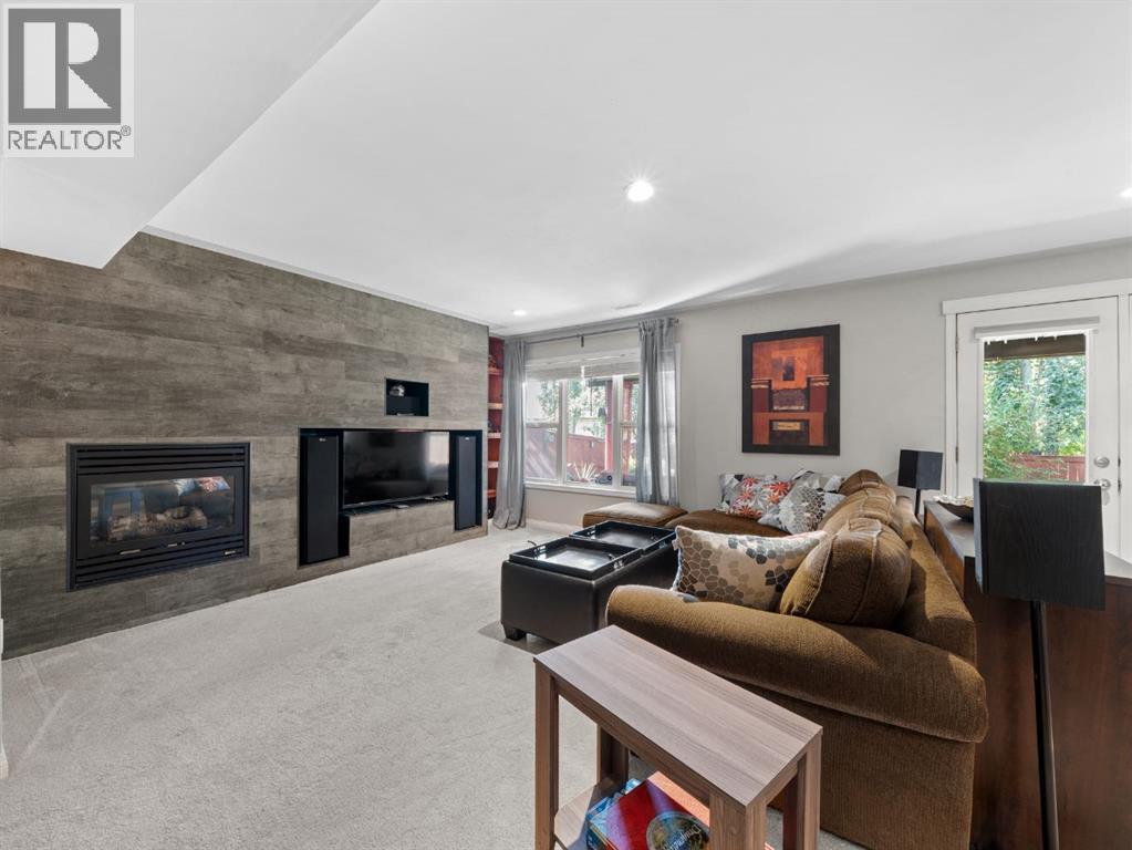 Single Family House for Sale in  Evansbrooke Way NW Evanston Calgary 