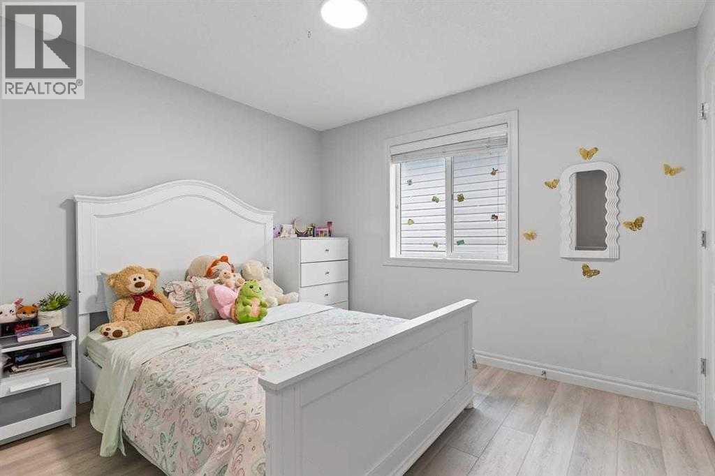 Single Family House for Sale in  Bridleridge View SW Bridlewood Calgary 